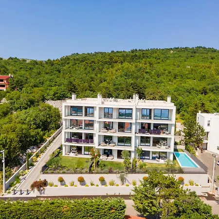 شقة With Private Pool & Garden Atrio كوسترينا